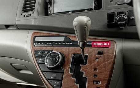 Toyota ISis I, 2009 год, 1 240 000 рублей, 17 фотография