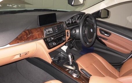 BMW 3 серия, 2017 год, 1 686 505 рублей, 2 фотография