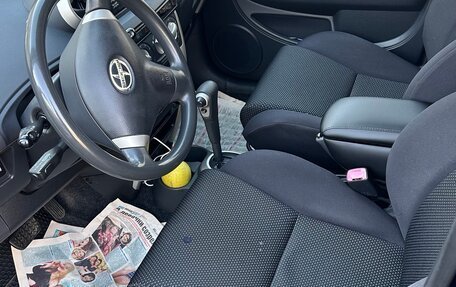 Toyota Ist II, 2004 год, 700 000 рублей, 3 фотография