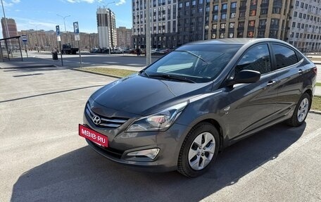 Hyundai Solaris II рестайлинг, 2015 год, 1 170 000 рублей, 2 фотография