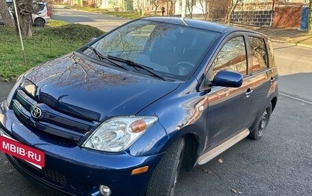 Toyota Ist II, 2004 год, 700 000 рублей, 2 фотография