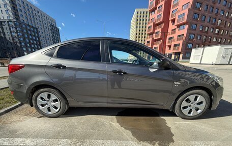 Hyundai Solaris II рестайлинг, 2015 год, 1 170 000 рублей, 7 фотография