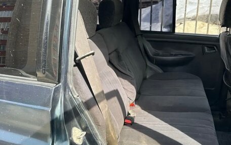 Suzuki Escudo III, 1994 год, 240 000 рублей, 12 фотография