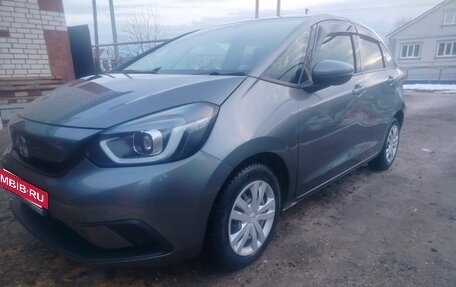 Honda Fit, 2020 год, 1 250 000 рублей, 6 фотография