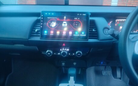 Honda Fit, 2020 год, 1 250 000 рублей, 19 фотография