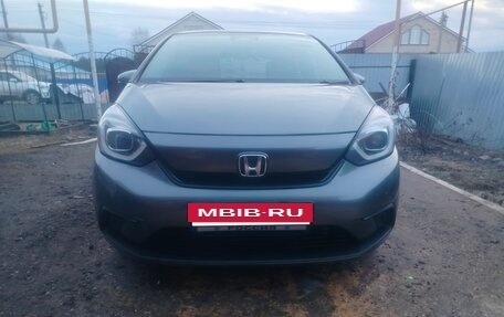 Honda Fit, 2020 год, 1 250 000 рублей, 5 фотография