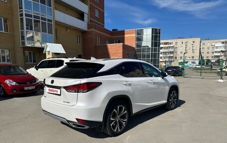 Lexus RX IV рестайлинг, 2020 год, 5 250 000 рублей, 4 фотография
