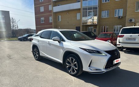 Lexus RX IV рестайлинг, 2020 год, 5 250 000 рублей, 3 фотография