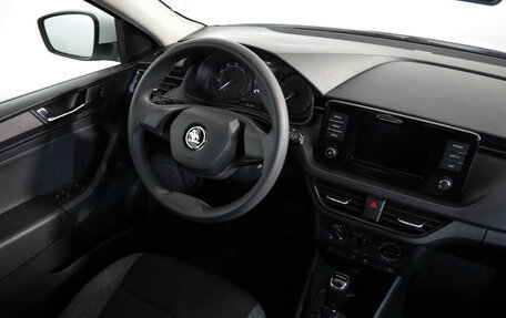 Skoda Rapid II, 2021 год, 1 689 000 рублей, 6 фотография