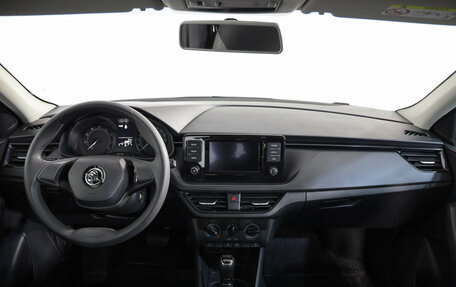 Skoda Rapid II, 2021 год, 1 689 000 рублей, 17 фотография