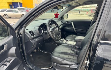 Toyota Highlander III, 2013 год, 2 200 000 рублей, 7 фотография