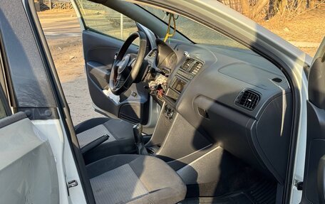 Volkswagen Polo VI (EU Market), 2012 год, 260 000 рублей, 8 фотография