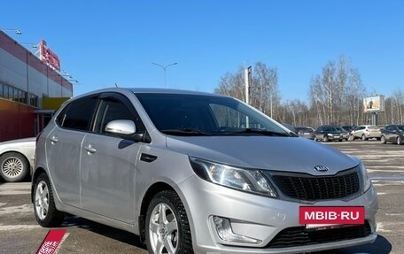 KIA Rio III рестайлинг, 2013 год, 870 000 рублей, 2 фотография