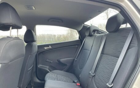 Hyundai Solaris II рестайлинг, 2014 год, 950 000 рублей, 8 фотография