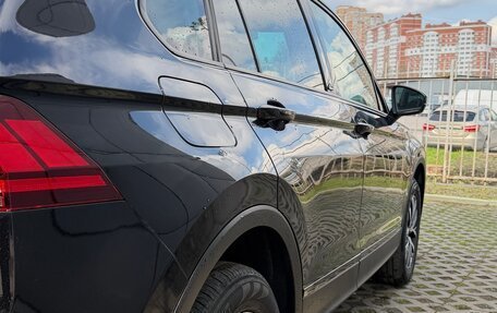 Volkswagen Tiguan II, 2019 год, 2 430 000 рублей, 9 фотография