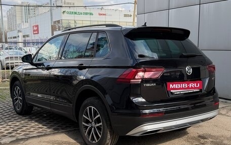 Volkswagen Tiguan II, 2019 год, 2 430 000 рублей, 7 фотография