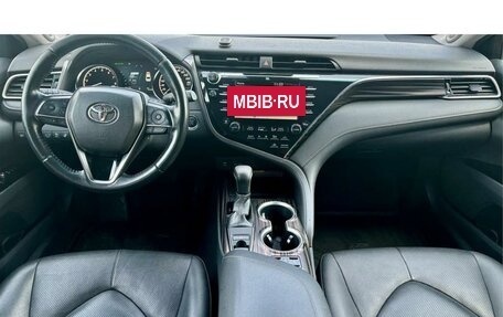 Toyota Camry, 2020 год, 2 785 000 рублей, 15 фотография