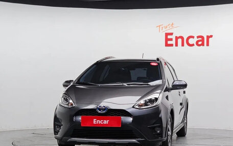Toyota Prius c I, 2020 год, 1 540 000 рублей, 3 фотография
