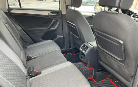 Volkswagen Tiguan II, 2018 год, 1 950 000 рублей, 14 фотография