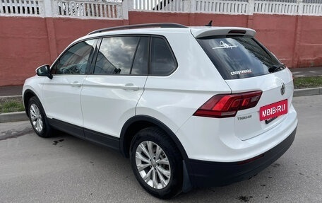 Volkswagen Tiguan II, 2018 год, 1 950 000 рублей, 6 фотография