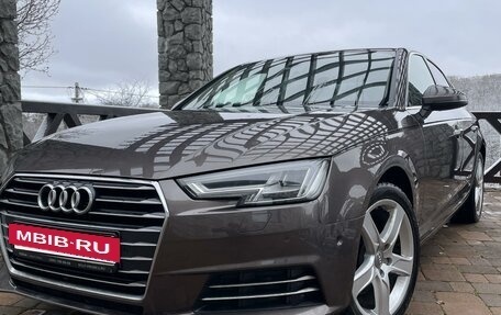 Audi A4, 2017 год, 2 490 000 рублей, 5 фотография