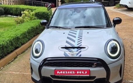 MINI Hatch, 2022 год, 4 300 000 рублей, 2 фотография