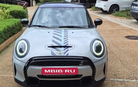 MINI Hatch, 2022 год, 4 300 000 рублей, 6 фотография