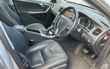 Volvo S60 III, 2018 год, 1 477 505 рублей, 2 фотография