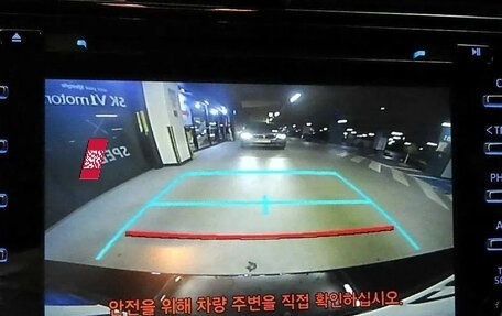 Toyota Prius IV XW50, 2022 год, 2 100 000 рублей, 15 фотография