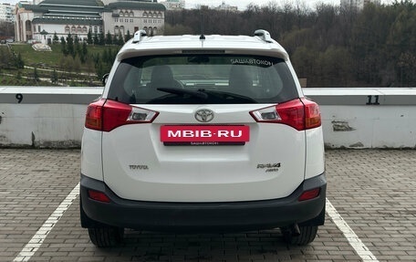 Toyota RAV4, 2015 год, 2 270 000 рублей, 5 фотография