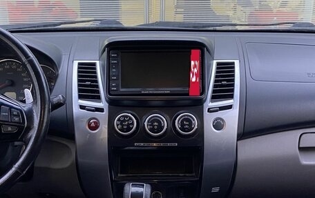 Mitsubishi Pajero Sport II рестайлинг, 2011 год, 1 499 000 рублей, 18 фотография