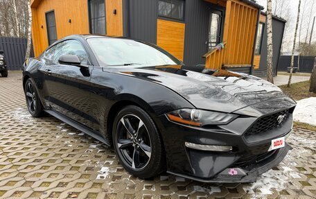 Ford Mustang VI рестайлинг, 2022 год, 3 480 000 рублей, 5 фотография