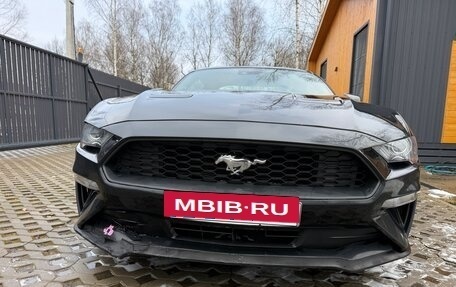 Ford Mustang VI рестайлинг, 2022 год, 3 480 000 рублей, 3 фотография