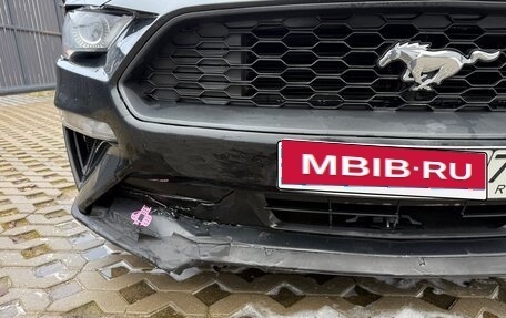 Ford Mustang VI рестайлинг, 2022 год, 3 480 000 рублей, 10 фотография