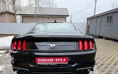 Ford Mustang VI рестайлинг, 2022 год, 3 480 000 рублей, 8 фотография