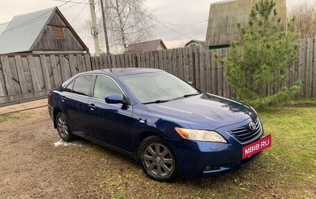 Toyota Camry, 2007 год, 890 000 рублей, 4 фотография