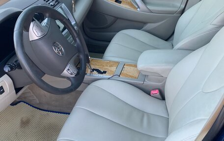 Toyota Camry, 2007 год, 890 000 рублей, 6 фотография