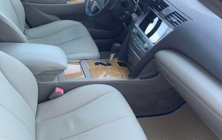 Toyota Camry, 2007 год, 890 000 рублей, 8 фотография