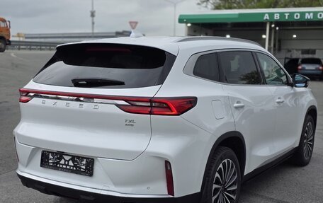 CheryExeed TXL, 2023 год, 2 550 000 рублей, 5 фотография