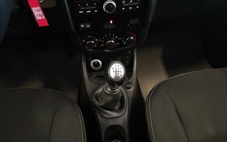 Renault Duster I рестайлинг, 2017 год, 1 149 000 рублей, 10 фотография