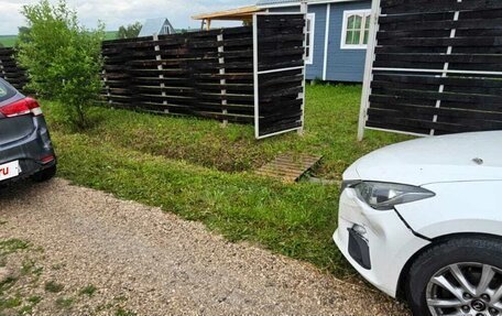 Mazda 3, 2014 год, 1 000 000 рублей, 13 фотография