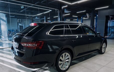 Skoda Superb III рестайлинг, 2016 год, 1 900 000 рублей, 4 фотография