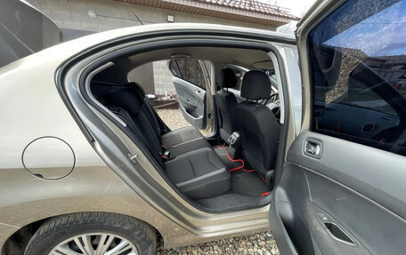 Peugeot 408 I рестайлинг, 2015 год, 590 000 рублей, 7 фотография