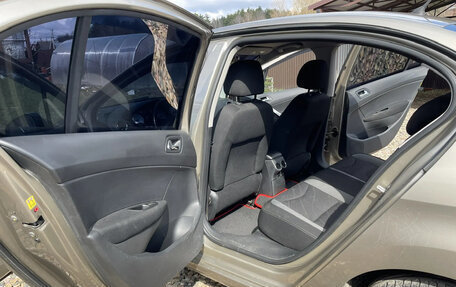 Peugeot 408 I рестайлинг, 2015 год, 590 000 рублей, 19 фотография