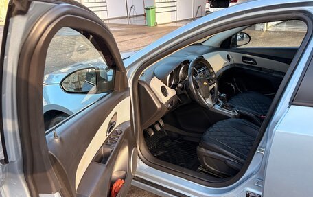 Chevrolet Cruze II, 2012 год, 810 000 рублей, 13 фотография