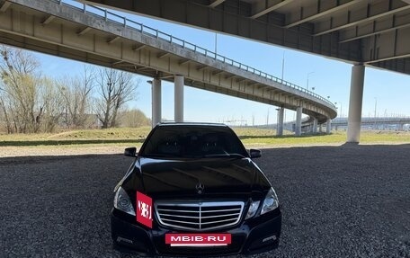 Mercedes-Benz E-Класс, 2010 год, 1 987 654 рублей, 3 фотография