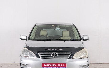 Toyota Ipsum II, 2003 год, 899 000 рублей, 2 фотография