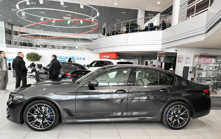 BMW 5 серия, 2019 год, 4 299 000 рублей, 10 фотография