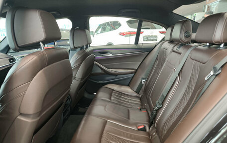 BMW 5 серия, 2019 год, 4 299 000 рублей, 15 фотография