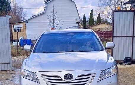 Toyota Camry, 2008 год, 840 000 рублей, 1 фотография